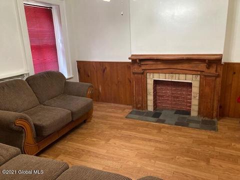 44 Trinity Pl, Albany, NY 12202 photo 6