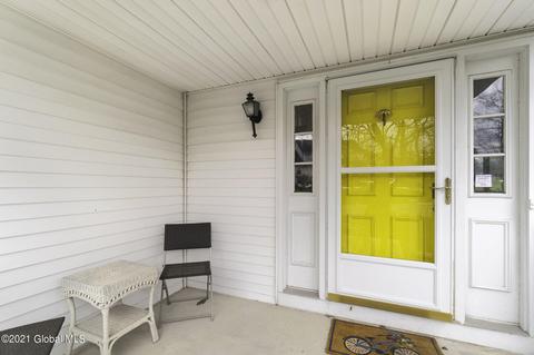 52 Daniel St, Slingerlands, NY 12159 photo 4
