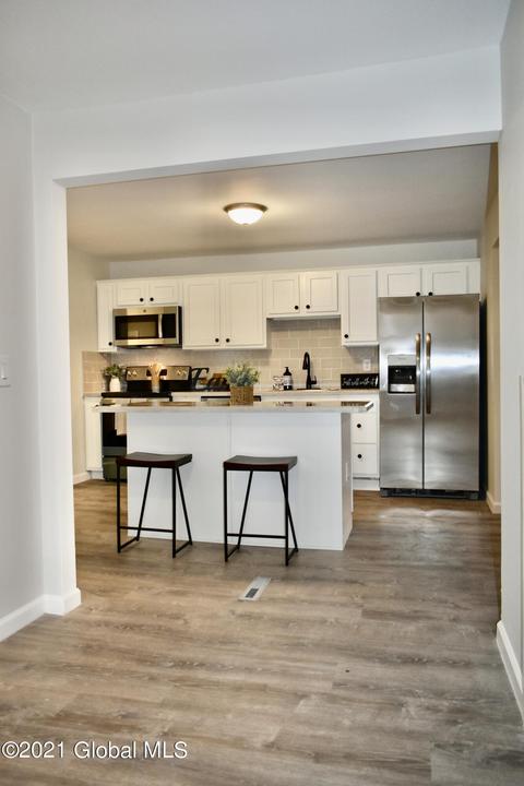 2529 3rd Ave, Schenectady, NY 12303 photo 4