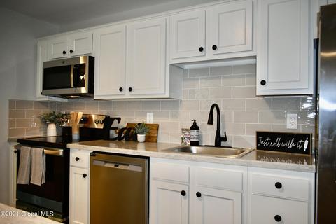 2529 3rd Ave, Schenectady, NY 12303 photo 7
