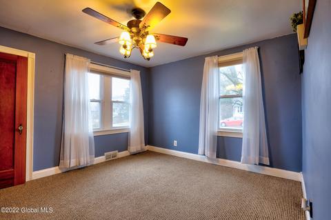 2921 Windermere Rd, Schenectady, NY 12304 photo 16
