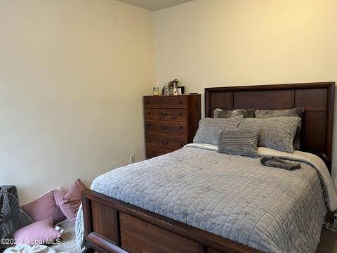 57 Mcclellan St, Schenectady, NY 12304 photo 5