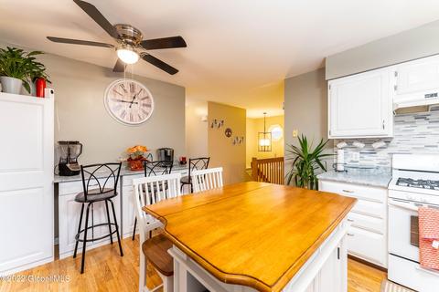 109 Dewitt Ave, Schenectady, NY 12304 photo 5