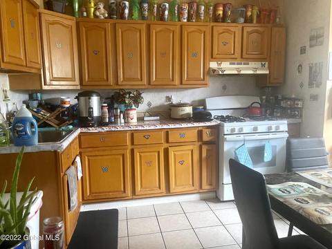 1302 Webster St, Schenectady, NY 12303 photo 3