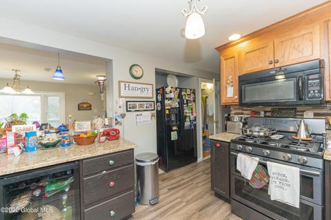 33 Rustic Bridge Rd, Rexford, NY 12148 photo 7