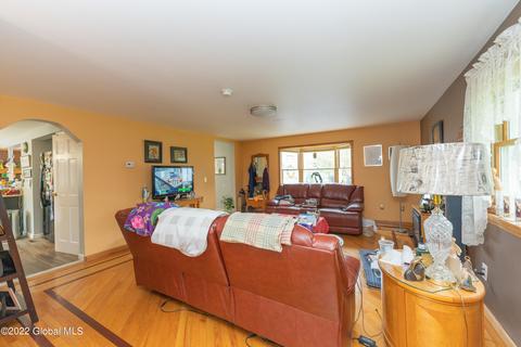 33 Rustic Bridge Rd, Rexford, NY 12148 photo 9