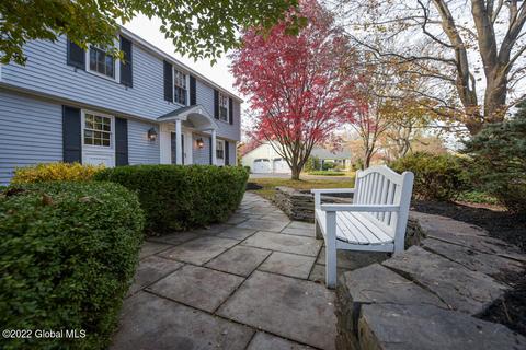 19 Wicklow Ter, Delmar, NY 12054 photo 32