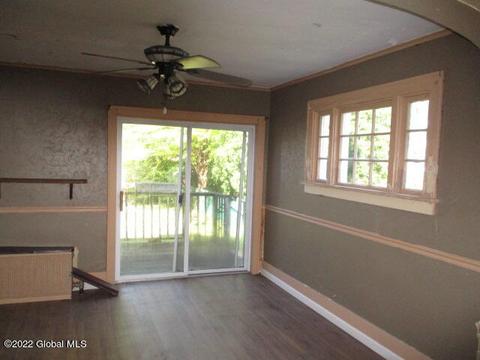 805 Decamp Ave, Schenectady, NY 12309 photo 17
