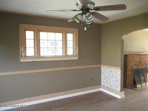 805 Decamp Ave, Schenectady, NY 12309 photo 18