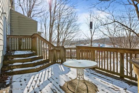 709 River Rd, Glenmont, NY 12077 photo 26