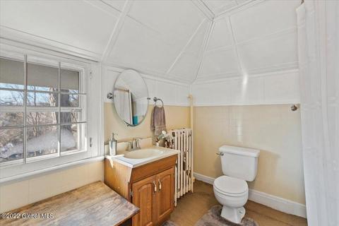 709 River Rd, Glenmont, NY 12077 photo 21