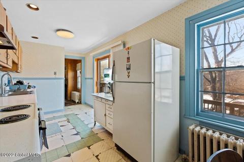 709 River Rd, Glenmont, NY 12077 photo 15