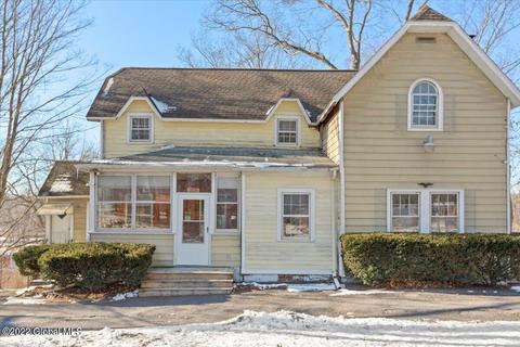 709 River Rd, Glenmont, NY 12077 photo 30