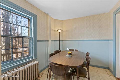 709 River Rd, Glenmont, NY 12077 photo 10