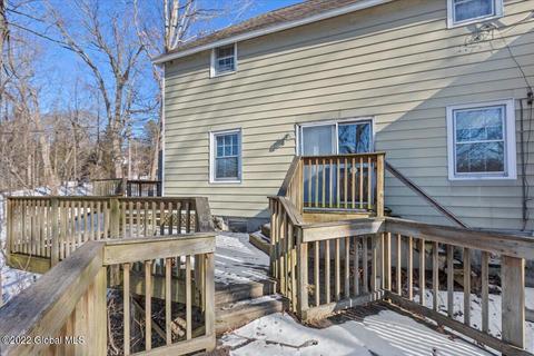 709 River Rd, Glenmont, NY 12077 photo 28