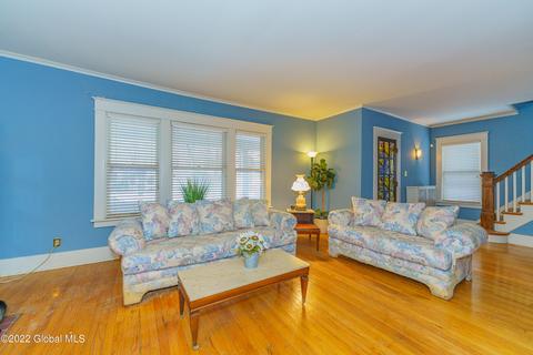 802 Lakewood Ave, Schenectady, NY 12309 photo 10