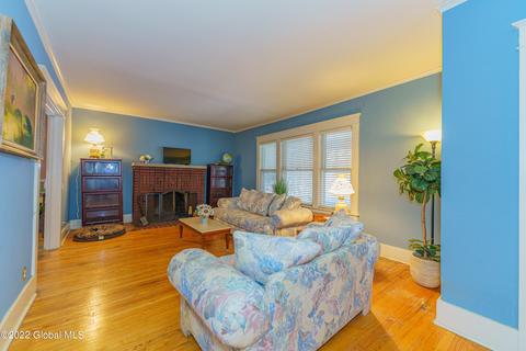 802 Lakewood Ave, Schenectady, NY 12309 photo 6