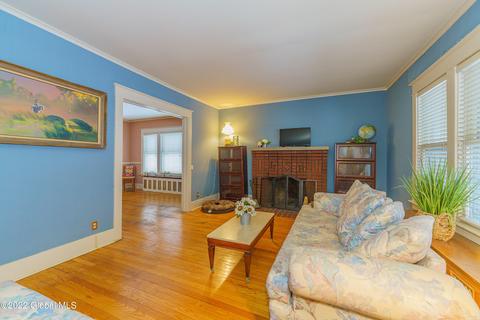 802 Lakewood Ave, Schenectady, NY 12309 photo 7