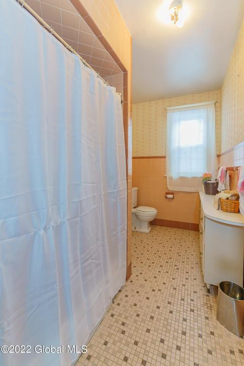 802 Lakewood Ave, Schenectady, NY 12309 photo 29