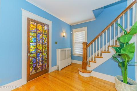 802 Lakewood Ave, Schenectady, NY 12309 photo 5