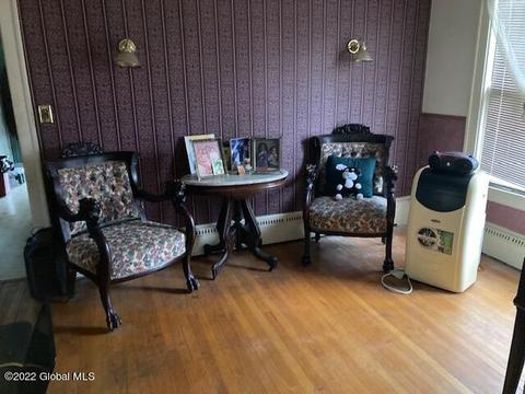 35 Jackson Ave, Schenectady, NY 12304 photo 8