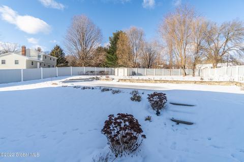 2 Chango Dr, Ballston Lake, NY 12019 photo 40