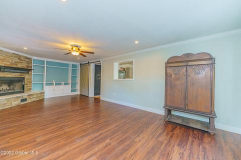 127 Evans Rd, Schenectady, NY 12306 photo 9
