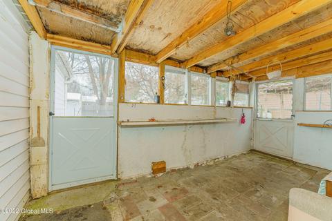 12 Carpenter Dr, Schenectady, NY 12309 photo 24