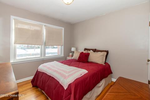 1331 Keyes Ave, Schenectady, NY 12309 photo 19