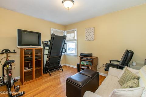1331 Keyes Ave, Schenectady, NY 12309 photo 21