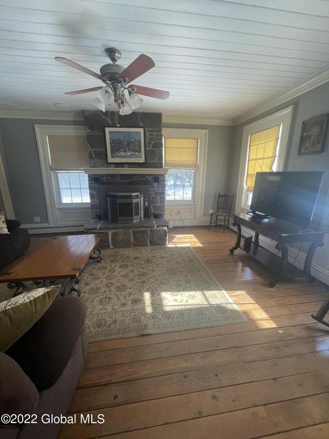 571 W Lykers Rd, Sprakers, NY 12166 photo 7