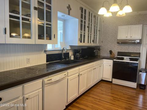 571 W Lykers Rd, Sprakers, NY 12166 photo 19
