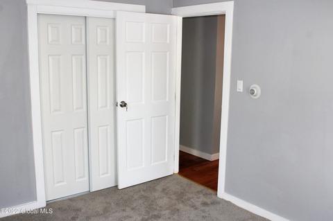 36 Chiswell St, Schenectady, NY 12304 photo 28