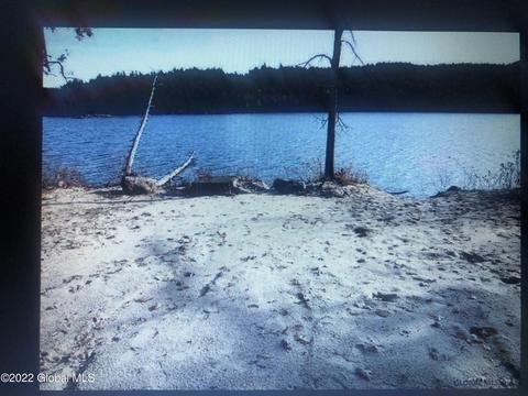 30 Niesen Rd, Chesterfield, NY 12944