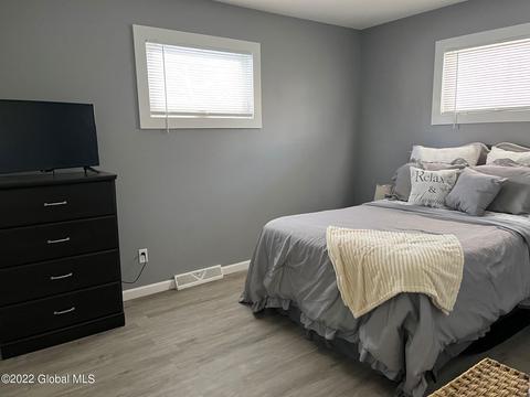 1393 Kingston Ave, Schenectady, NY 12308 photo 28
