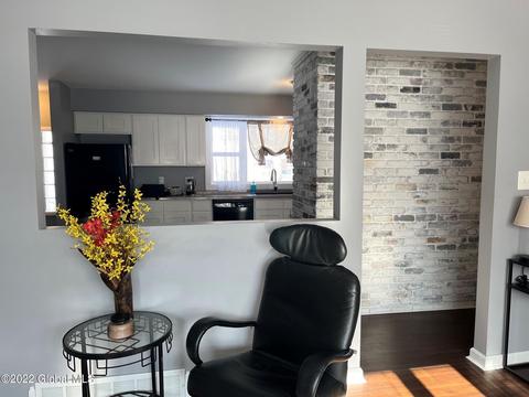 1393 Kingston Ave, Schenectady, NY 12308 photo 9