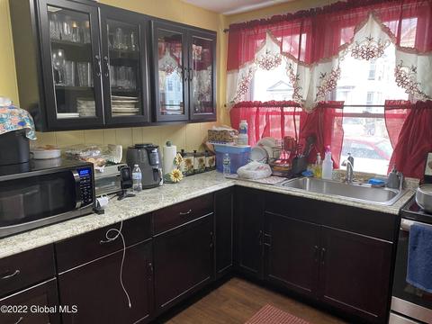 95 Division St, Schenectady, NY 12304 photo 6