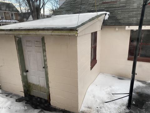 95 Division St, Schenectady, NY 12304 photo 5