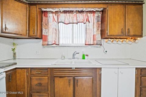 225 Fifteenth St, Schenectady, NY 12306 photo 12