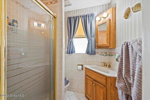 225 Fifteenth St, Schenectady, NY 12306 photo 28