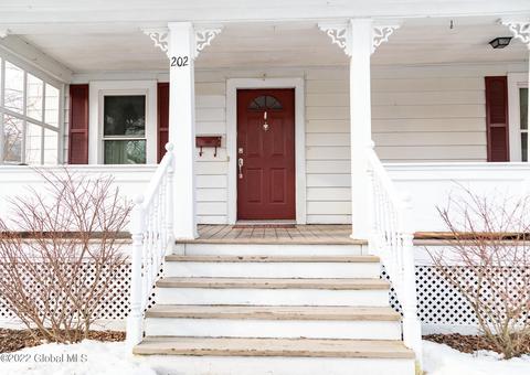 202 Elm St, Cobleskill, NY 12043 photo 4