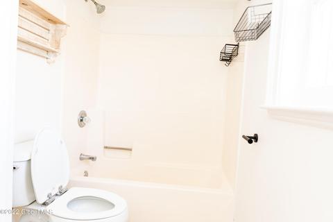 1139 Krumkill Rd, Slingerlands, NY 12159 photo 18