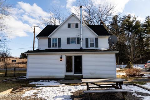 1139 Krumkill Rd, Slingerlands, NY 12159 photo 3