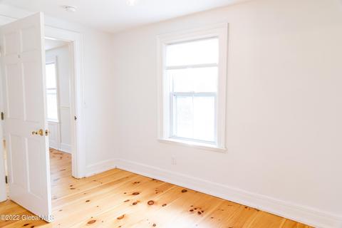 1139 Krumkill Rd, Slingerlands, NY 12159 photo 9