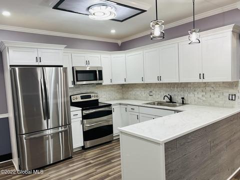 715 Windsor Ter, Schenectady, NY 12308 photo 6