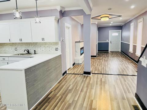 715 Windsor Ter, Schenectady, NY 12308 photo 3