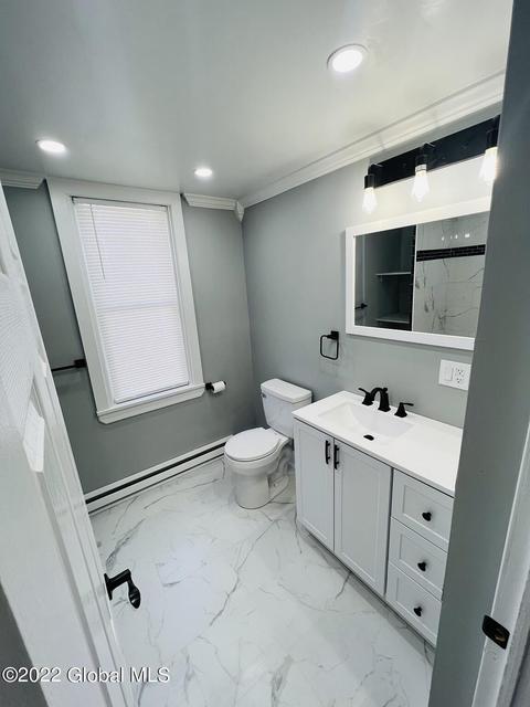 715 Windsor Ter, Schenectady, NY 12308 photo 10