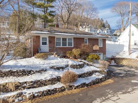 105 Cherry Ln, Cobleskill, NY 12043 photo 2