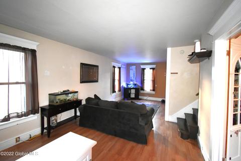 809 Bedford Rd, Schenectady, NY 12308 photo 4