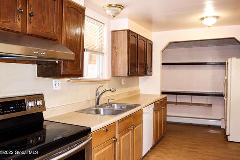 5 Harvard St, Schenectady, NY 12304 photo 8